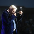 "Navikao sam da trpim" Milanče Radosavljević se rasplakao na koncertu na Tašmajdanu: "Ja sam ovo zaslužio" (video)