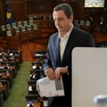 Nastavlja se konstitutivna sednica u Prištini: Opozicija optužila Kurtijevo Samoopredeljnje da krši ustav: Dsk traži mesto…