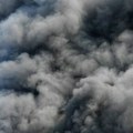 Crni dim okovao Srem: Požar guta hektare kod Kupinova, meštani u strahu - blokirani putevi!