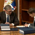 Ana Brnabić zvanično preuzela dužnost predsednika Republike Srbije: Vučić joj uručio akt o primopredaji