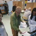 CIK BIH: Do 14 časova na izbore izašlo 20,06 odsto birača