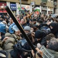 Napeto u Milanu između propalestinskih demonstranata i policije