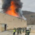 Francuska: U požaru gori 900 tona litijevih baterija