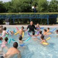 "Sombor pliva" za decu iz vrtića: Počela besplatna obuka plivanja za najmlađe