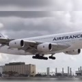 Evakuisan aerodrom Nova drama u Francuskoj: Terminal zatvoren iz bezbednosnih razloga