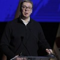 Vučić: Više nisu sindikalni, nego politički zahtevi, prosvetarima neko uzeo 21 odsto uvećane plate