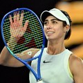 Olga Danilović s novim trenerom na Rolan Garos