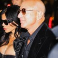 Džef Bezos iznenadio javnost novim izgledom: Ovo je zadnji put uradio pre 10 godina