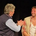 Glumac dao obećanje: Aleksandar Kojić dobio nagradu za monodramu Radoša Bajića (foto)