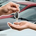 Od pet kupljenih automobila u Srbiji, četiri su polovnjaci Prodaja novih vozila prošle godine porasla, ipak najradije kupujemo…