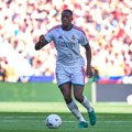 Panika u Francuskoj: Konate povređen, stigla zamena iz Mančester junajteda!