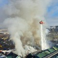 Slike iz vazduha: Kamovi prvi put u akciji na nebu Srbije - gase požar u Bloku 70 (video)