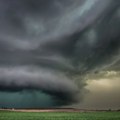 Meteorolog otkrio jedina 2 sigurna mesta koja vam tokom oluje mogu spasiti život