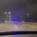 Auto završio na krovu na auto-putu Beograd - Niš! Unutrašnjost potpuno demolirana (Video)