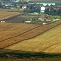 Protivgradni centar zaštitio bačku topolu tokom oluje Gradonosni oblak dočekalo 16 lansirnih stanica