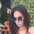 Poznata pevačica ne želi da bude majka Sandra poslala poruku, pa šokirala naciju!