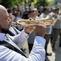 Legenda se vraća na mesto gde je sve počelo: Najpoznatiji trubač Balkana domaćin Sabora u Guči