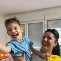 Miloš je pri rođenju ostao bez kiseonika, a dijagnozu dobio tek sa 13 meseci: Za njegov prvi samostalni korak majka Slađana se…