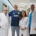 Ponovno uživanje u svakodnevnim sitnicama: Upravljanje simptomima Parkinsonove bolesti u Acıbademu