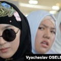 Nakon povratka u školu, ponovo se rasplamsala rasprava o hidžabu u Centralnoj Aziji