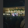 VIDEO Hiljade ljudi na skupu Studentske liste u Čačku: Okupljenima se obratilo sedam kandidata