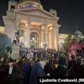 Vučić priznao izborni poraz, slavlje na ulicama, uklonjen Ćacilend
