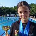 Elena iz Plivačkog kluba “Leskovac” osvojila tri zlatne medalje