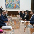 Vučić od predstavnika Kvinte tražio da Kfor preuzme brigu o bezbednosti na severu Kosova