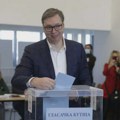 „Vučić kupuje vreme, populistički lider nedeljama vodio kampanju“: Šta svetski mediji pišu o vanrednim izborima u…