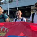 „Marš sa Drine, dušmanine“: Savo Manojlović i aktivisti uz pesmu „gaze“ kilometre do Gornjih Nedeljica VIDEO