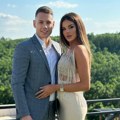 (Foto) venčali se Jovana Ljubisavljević i Bogdan Srejović: Rijaliti učesnica u skromnoj venčanici, a Cecin bivši nosi…