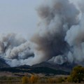 Veliki požar u Kaliforniji pustoši drveće, vrelo i suvo vreme mu pomaže