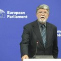 Picula: Neko ko teži ka EU ne može da ide na Putinovu paradu