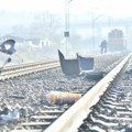 Voz udario u traktor sa cisternom: Teška nesreća kod Šapca: Sumnja se da ima povređenih