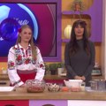 Paprika punjena piletinom i proteinska salata