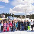 MK Group organizovala zimovanje na Kopaoniku za najbolje đake sa Kosova i Metohije: uživanje u brojnim sadržajima i boravak u…