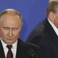 Putin i Tramp razgovarali telefonom o posetama Vitkofa i Kušnera: Da li se otvara put ka kraju rata u Ukrajini