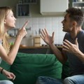 "Nisam ništa uradio" je najgori odgovor! Ako odete kod stručnjaka zbog ljubomore u vezi, dobićete 6 prostih trikova