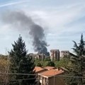 Požar na vidikovcu: Gust dim nadvio se nad tim delom grada (video)