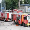 (FOTO) Požar u bolnici „Dr Dragiša Mišović“: Na teren izašlo 14 vatrogasaca