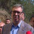 Vučića pitali Zašto spava u kasarni Predsednik kratko, ali jasno odgovorio svima koji ga hejtuju