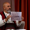 Da li postoji crna magija? Majstorović pred kamerama Kurira pokazao bizarnu fotografiju: Na pragu je našao ovo! U Indoneziji…