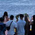 "Šta će čovek, niko mu nije rekao..." Mladić odlučio da zaprosi devojku, a onda se desilo nešto što niko nije očekivao (video)…