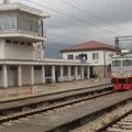 Železnički radnici u Crnoj Gori najavljuju štrajk i potpuni prekid saobraćaja