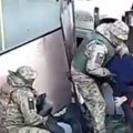 Slava Ukrajini i tako to: Pogledajte još jednu "horor mobilizacijicu" u Ukrajini (video)