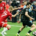 PSŽ izbacio Bajern u Minhenu: Kvarachelija doneo finale LŠ protiv Arsenala