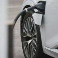 SRCE: Ko prodaje struju za punjenje električnih automobila, imaju li licencu Agencije za energetiku