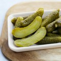 Dobro pogledajte kisele krastavce pre nego što ih jedete: Malo ko zna da mogu biti toksični
