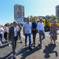 Nakon dva meseca rekonstrukcije novosadski Bulevar oslobođenja otvoren za saobraj, u kameničkom naselju Bocke se asfaltira 17…