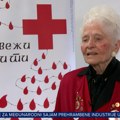 Persida je najstarija volonterka u Srbiji: Krv je prvi put dala 1954. godine, a za "Blic" TV opisala je kako i sada u devetoj…